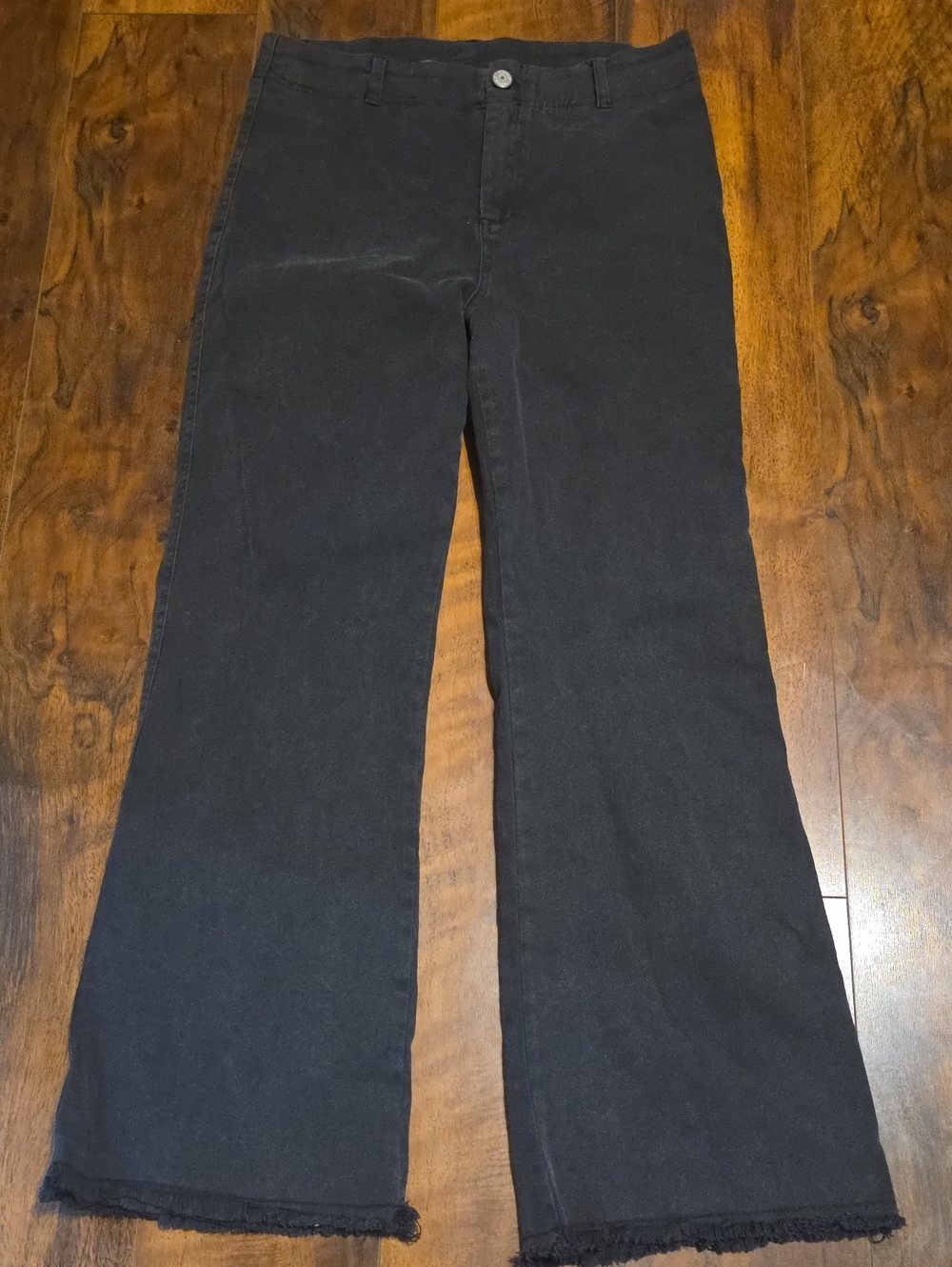 LA MIEL Black Wide-Leg Flare Jeans with Raw Hem